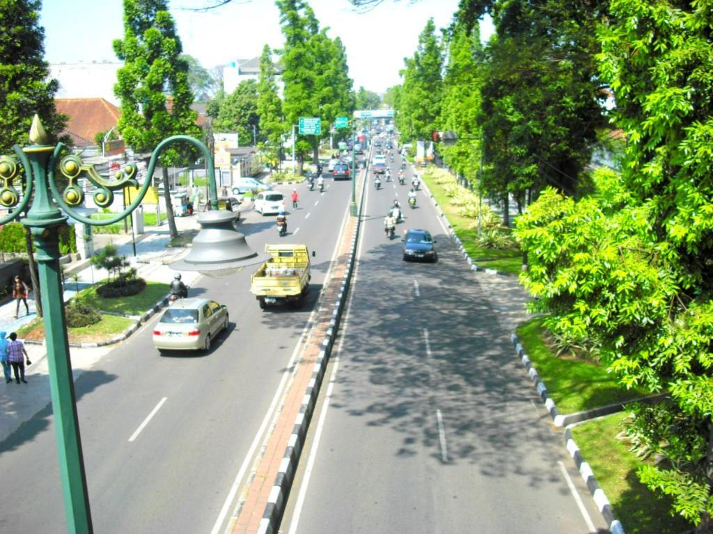 De Nuansa Dago *